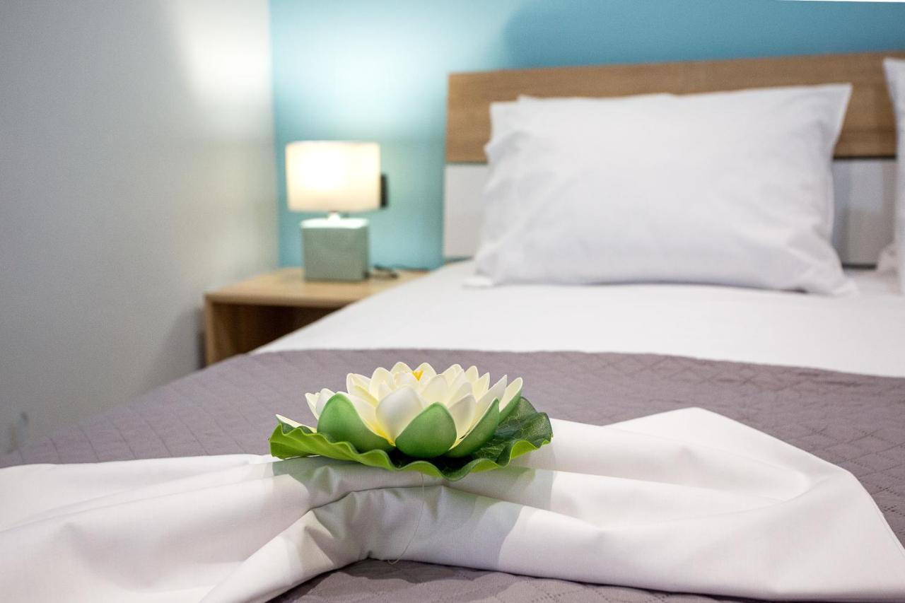 Happy Mini Suites Nea Peramos  Exterior photo